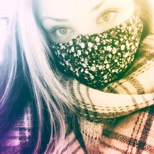 Meet your Posher, Denise